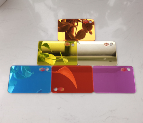 kopen Op maat gesneden acryl spiegel gekleurde geëxtrudeerde kunststof spiegelpanelen voor het weergeven van borden online manufacture
