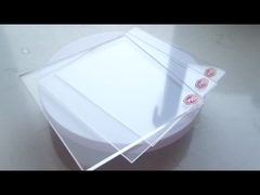 Gegooid helder acrylplaat