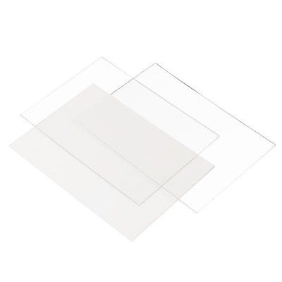 O Helder acrylplaat met een hoge lichtdoorlatendheid en uitstekende weerbestandheid