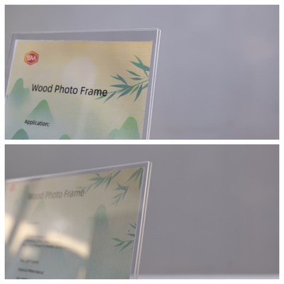 SM017 Eco-vriendelijk acryl fotoraam met houten basis en stand 0,5 topbelasting