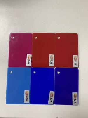 SM Premium gegoten acrylplaat in levendige kleuren en stabiele prestaties voor industrieel en decoratief gebruik